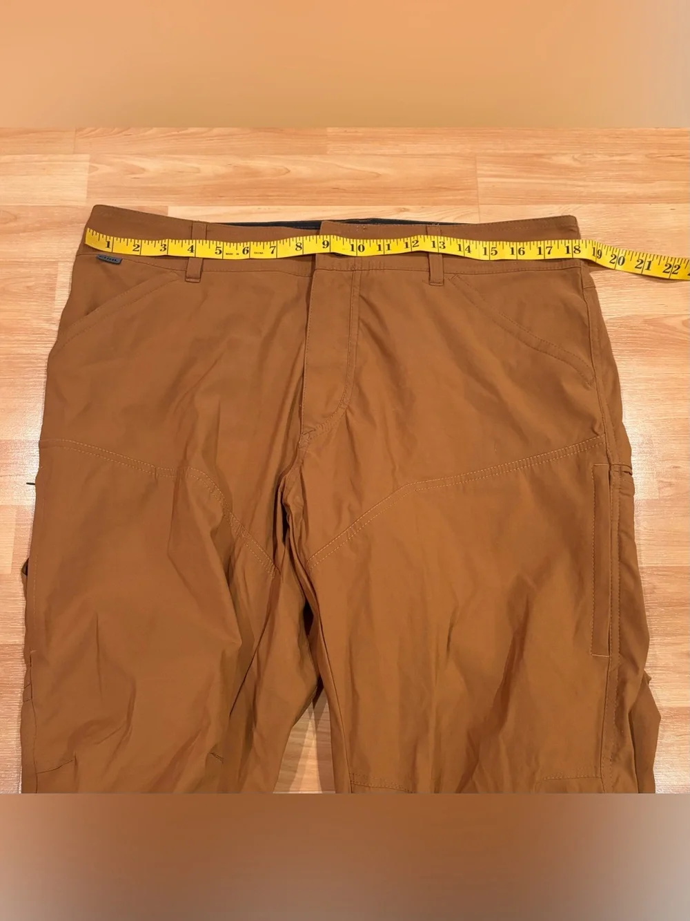 Kuhl Camel  Brown Outdoor Hiking/Cargo Pants